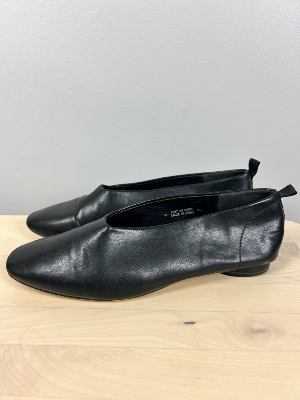 MATT and NAT Dre Glove Flat Ballet Black size 7/38 Vegan‎ Minimal Contemporary
